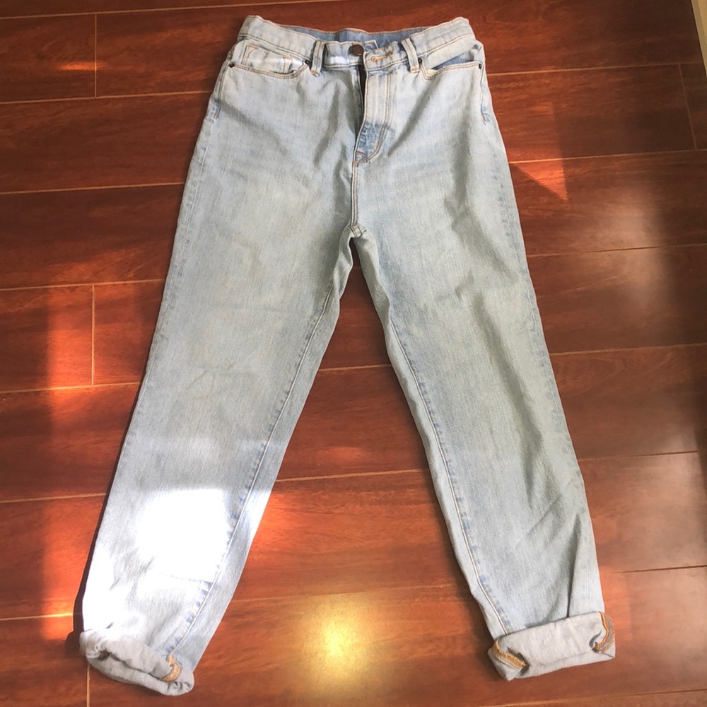 BDG high rise light wash mom jeans